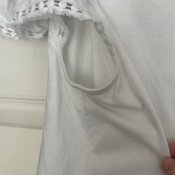 GUC Lilly Pulitzer White Tee Size XL - Picture 4 of 5